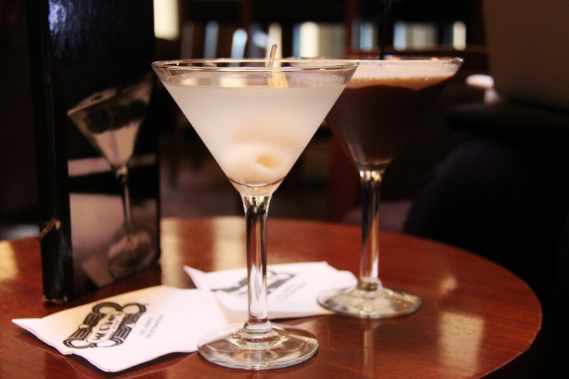 brasserie-CAVALAIRE SUR MER-min_martini_bar_lychee_chocolate_alcohol_liquor_happy_hour_happy-910161